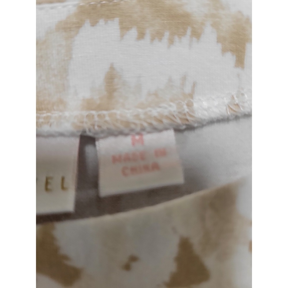 Belle by Kim Gravel Top Womens Medium 3/4 Sleeve Beige  Cream Print - Picture 4 of 4